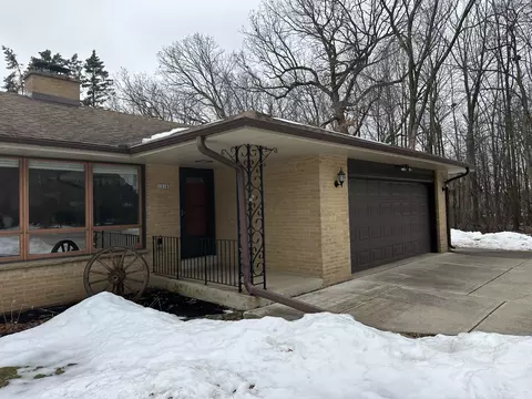 13165 W Armour, New Berlin, WI 53151