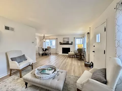 2737 N 85th, Milwaukee, WI 53222
