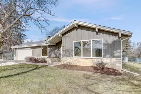11722 W Oklahoma, West Allis, WI 53227