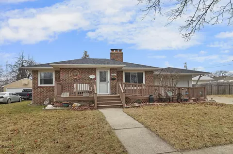 2901 Arthur, Racine, WI 53405