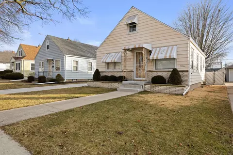7327 43rd, Kenosha, WI 53142
