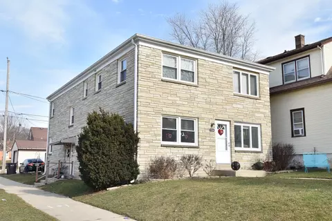 1334 Manitoba, South Milwaukee, WI 53172