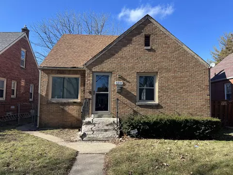 4247 N 48th, Milwaukee, WI 53216