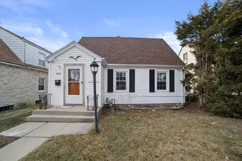 3645 S 19th, Milwaukee, WI 53221