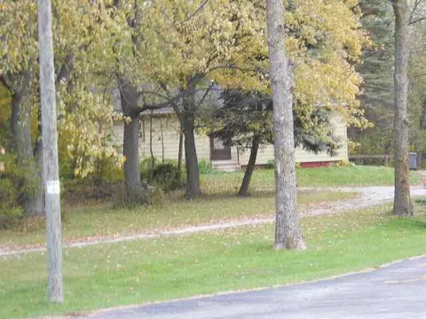 9932 S Chicago, Oak Creek, WI 53154
