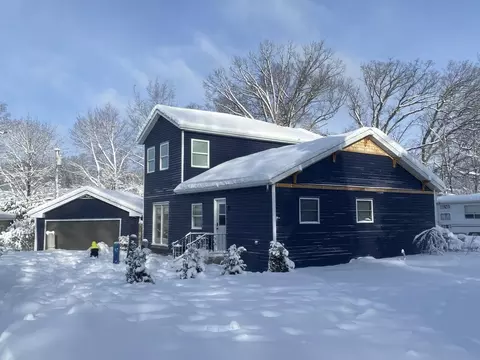 2705 Mason, Delavan, WI 53115