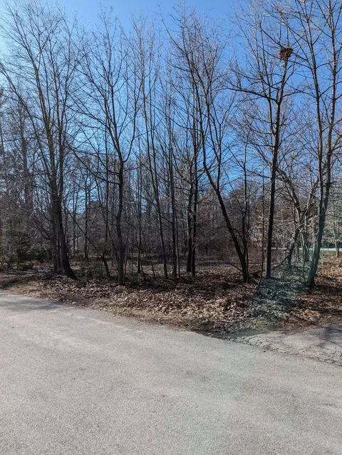 5300 Lonesome Pne, Wilson, WI 53081