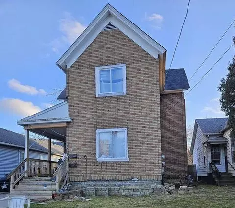 809 St Patrick, Racine, WI 53402