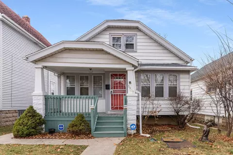 3907 N 14th, Milwaukee, WI 53206