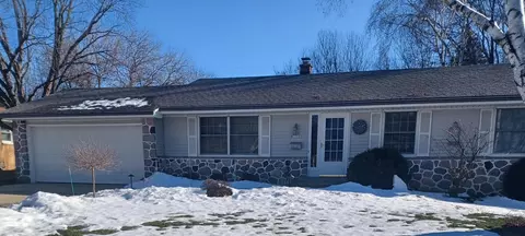 n89w17131 Highland, Menomonee Falls, WI 53051