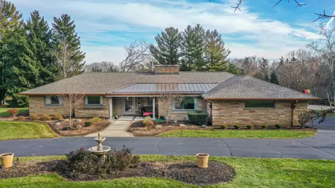 1620 Highland, Elm Grove, WI 53122