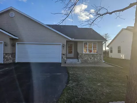 213 Westward, Elkhorn, WI 53121