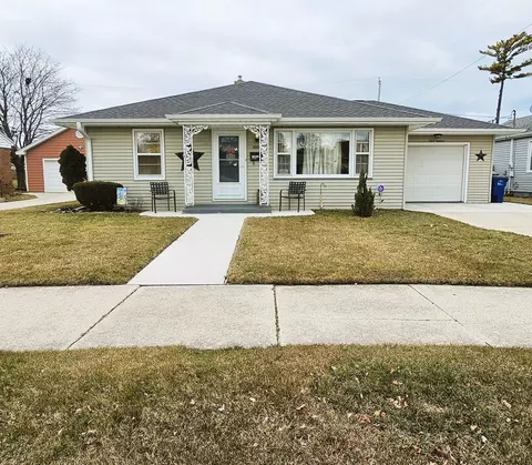 2000 Arlington, Racine, WI 53403