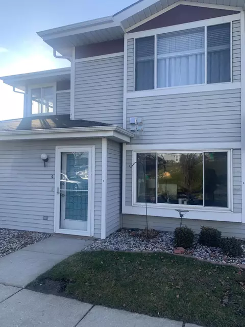 1131 S Sunnyslope #6, Mount Pleasant, WI 53406