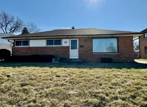 3807 E Lunham, Cudahy, WI 53110