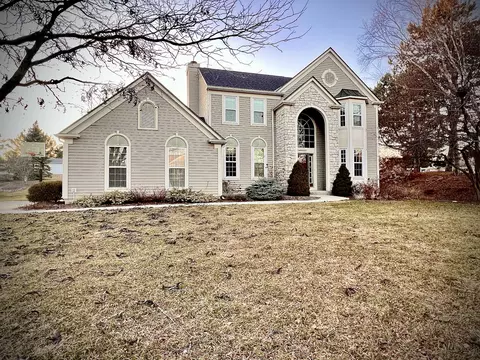 w144n10377 Raintree, Germantown, WI 53022