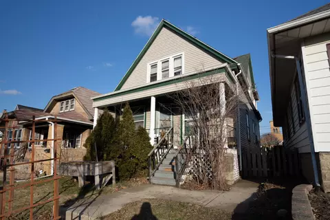 1970 S 69th, West Allis, WI 53219