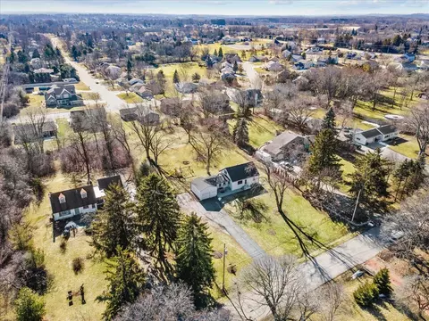 n75w15269 Colony, Menomonee Falls, WI 53051