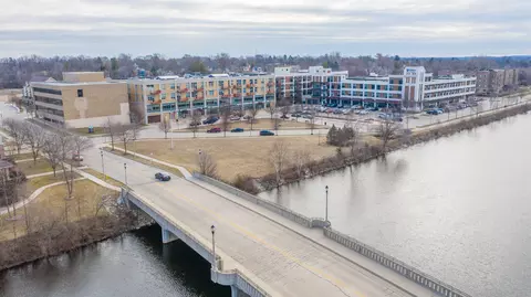 705 Village Grn #301, West Bend, WI 53090