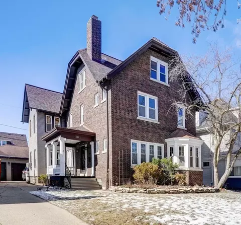 1931 N 48th, Milwaukee, WI 53208