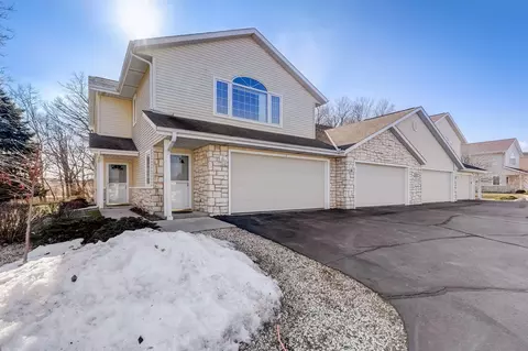 2455 Country Crk #1, West Bend, WI 53095