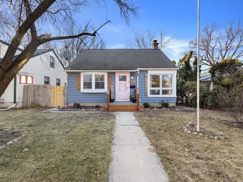 3245 N 78th, Milwaukee, WI 53222