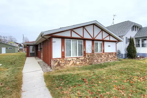 1903 S 16th #1901, Sheboygan, WI 53081