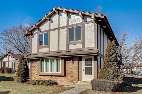 5281 Somerset, Greenfield, WI 53221