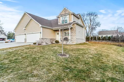 4030 Wyndham Pointe, Brookfield, WI 53005