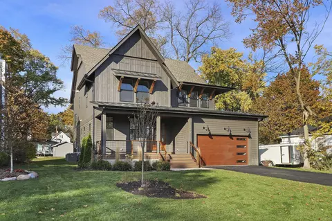 140 Elmhurst, Williams Bay, WI 53191
