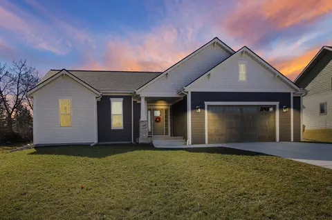 3721 17th, Kenosha, WI 53144