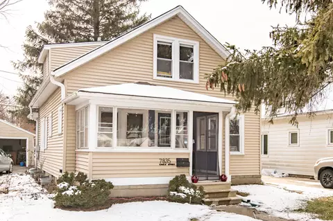 7835 Eagle, Wauwatosa, WI 53213