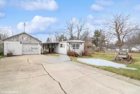 N7075 East, Oak Grove, WI 53032