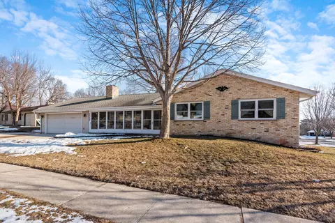 1111 Mulberry, West Bend, WI 53090