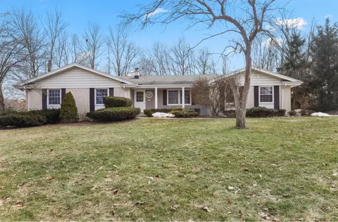 430 S Elmridge, Brookfield, WI 53005