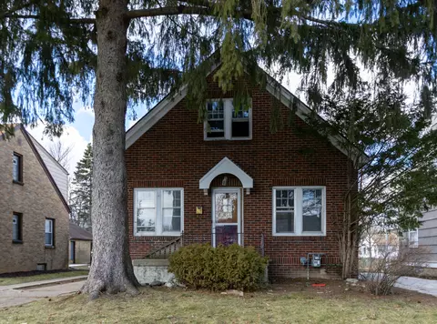 5919 N 35th, Milwaukee, WI 53209