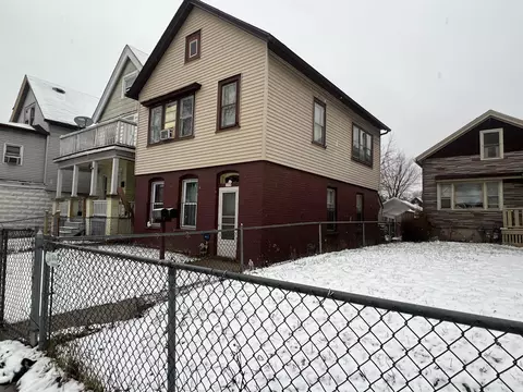 1910 S 10th, Milwaukee, WI 53204