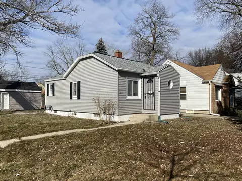 5009 N 58th, Milwaukee, WI 53218