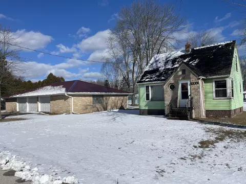131 Mckinley, Two Rivers, WI 54241