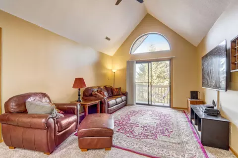 n58w23815 Hastings #6, Sussex, WI 53089