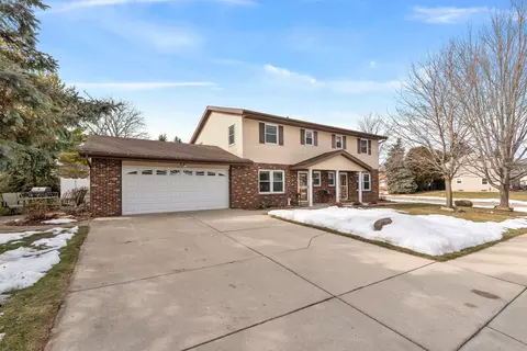 w200n16885 Park, Jackson, WI 53037