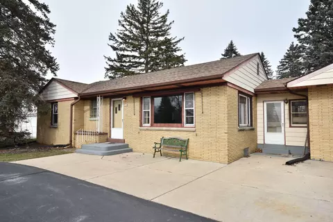 3500 E Ryan, Oak Creek, WI 53154