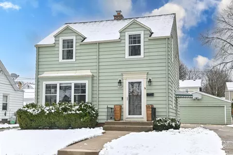 1936 N 85th, Wauwatosa, WI 53226