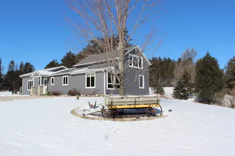 n4260 Wisconsin 67, Osceola, WI 53079