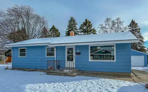 1523 Washington, Sheboygan, WI 53081