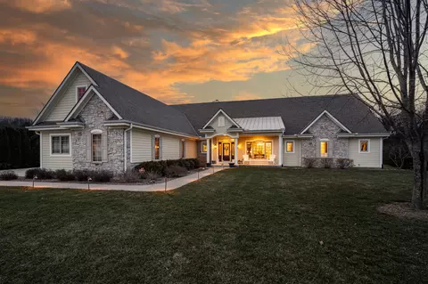 s90w32820 Granite, Mukwonago, WI 53149