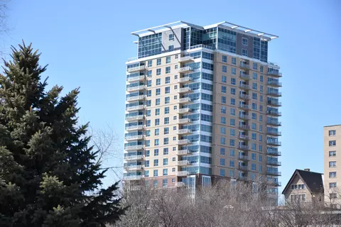 1522 N Prospect #1804, Milwaukee, WI 53202