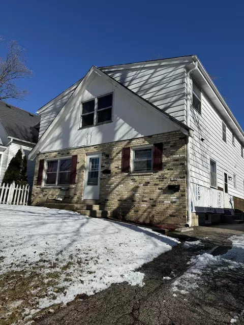 1966 S 90th, West Allis, WI 53227