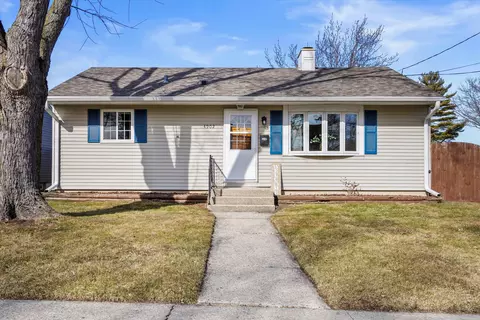 4902 65th, Kenosha, WI 53142