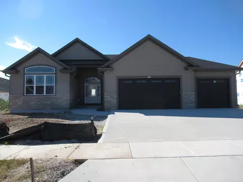 1552 Switchgrass, Oconomowoc, WI 53066